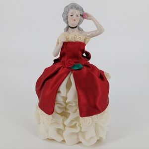 Vintage Goebel Archive Collection Lady Emma Hamilton #1872/5000 Tea Cozy Doll